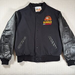 DEWALT Racing varsity jacket 🖤 Men’s size L
